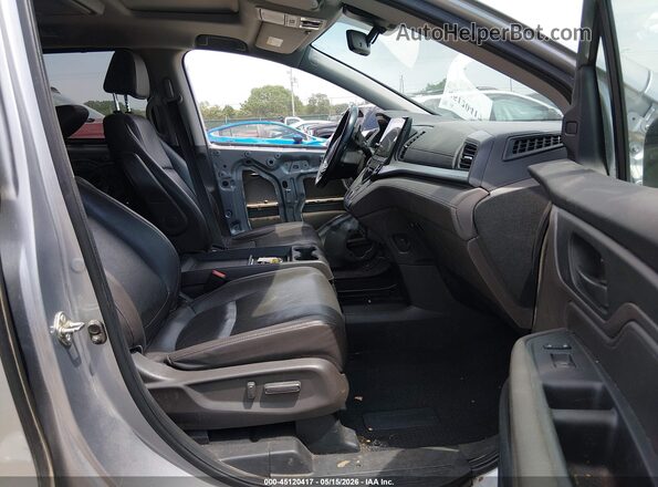 5FNRL6H71JB020148 2018 HONDA ODYSSEY Light Blue წინა სალონის ხედი