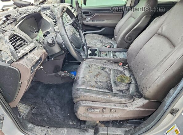 5FNRL6H72KB018250 2019 HONDA ODYSSEY Gray Widok wnętrza z przodu