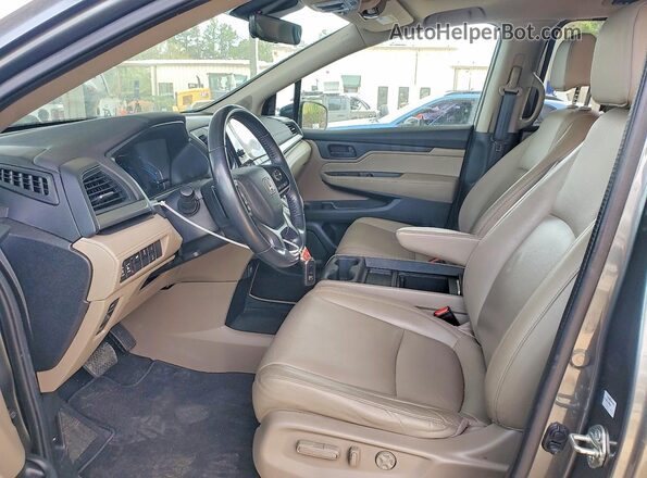 5FNRL6H75JB018368 2018 HONDA ODYSSEY Серый Вид салона спереди
