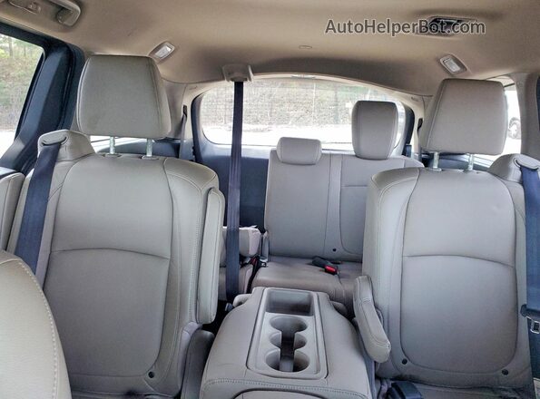 5FNRL6H75JB018368 2018 HONDA ODYSSEY Серый Вид задних сидений