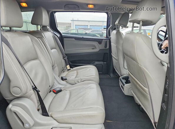 5FNRL6H76JB109018 2018 HONDA ODYSSEY Синий Вид задней части салона