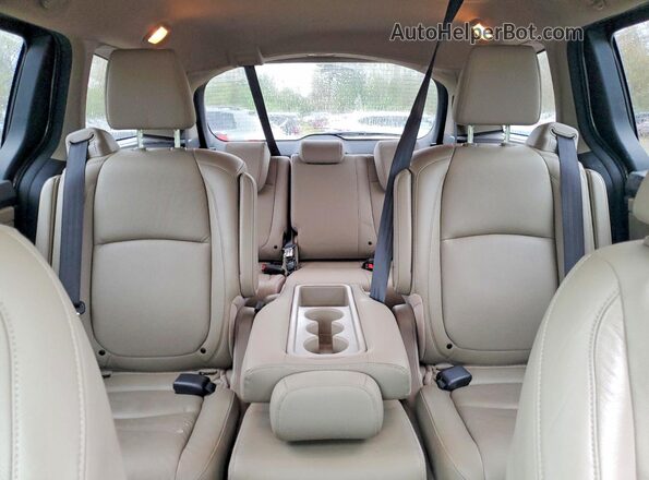 5FNRL6H77KB040213 2019 HONDA ODYSSEY Silver Вид задніх сидінь