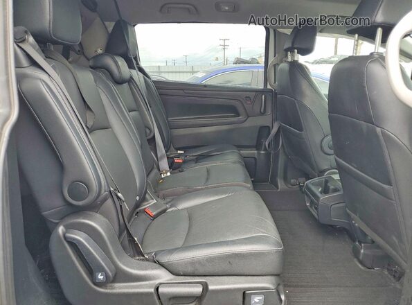 5FNRL6H77NB068050 2022 HONDA ODYSSEY White Rear interior view