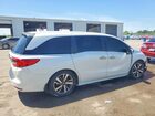 2022 Honda Odyssey Touring White vin: 5FNRL6H82NB001431