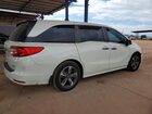 2019 Honda Odyssey Touring White vin: 5FNRL6H86KB081862
