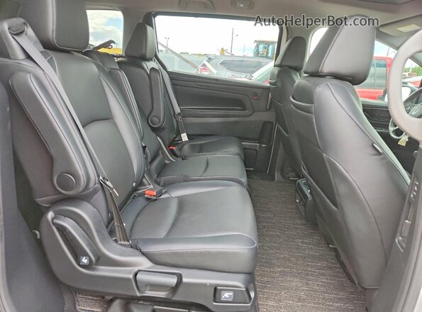 5FNRL6H87PB038008 2023 HONDA ODYSSEY White უკანა სალონის ხედი