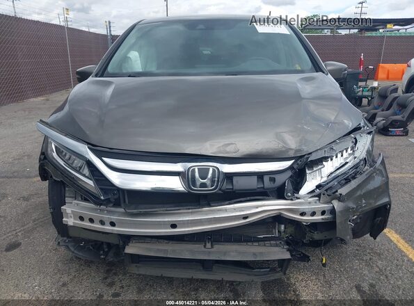 5FNRL6H89JB005583 2018 HONDA ODYSSEY Коричневый Вид панели приборов