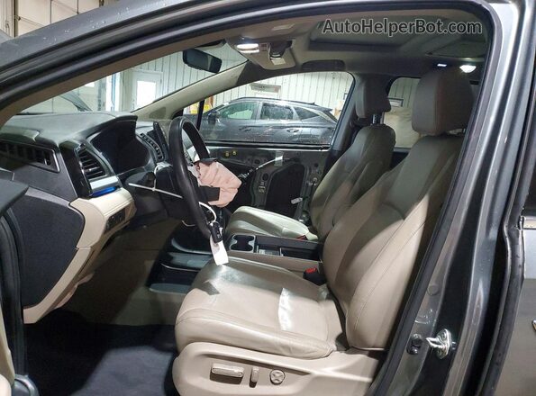 5FNRL6H93JB010092 2018 HONDA ODYSSEY Серый Вид салона спереди