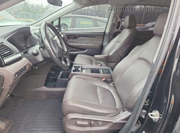 5FNRL6H95JB023362 2018 HONDA ODYSSEY Черный Вид салона спереди