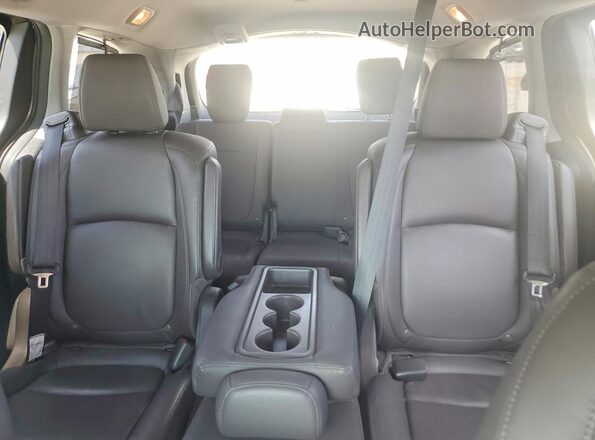 5FNRL6H95JB042025 2018 HONDA ODYSSEY Серый Вид задних сидений