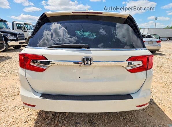5FNRL6H96JB022642 2018 HONDA ODYSSEY White Вид ззаду