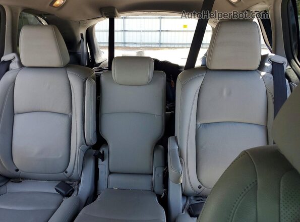 5FNRL6H97JB059747 2018 HONDA ODYSSEY Синий Вид задних сидений