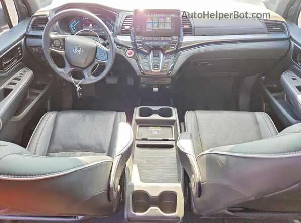 5FNRL6H99RB031458 2024 HONDA ODYSSEY Silver Առջևի վահանակի տեսք