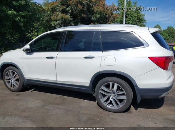 5FNYF6H09HB010905 2017 HONDA PILOT White Widok wnętrza 360 stopni