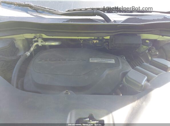 5FNYF6H09HB010905 2017 HONDA PILOT White Widok z tyłu