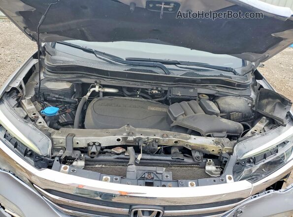 5FNYF6H52HB094156 2017 HONDA PILOT Серебряный Вид подкапотного пространства