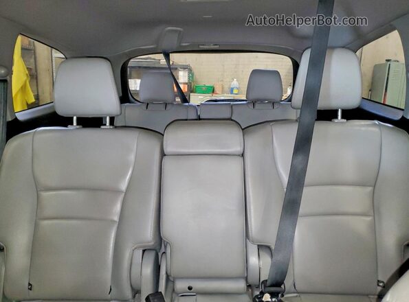5FNYF6H52KB047006 2019 HONDA PILOT Black Vista de los asientos traseros