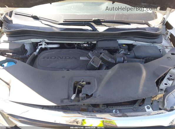 5FNYF6H55JB029680 2018 HONDA PILOT Белый Вид сзади