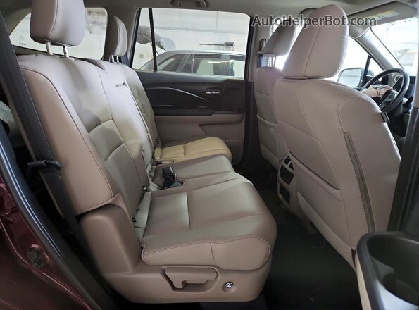 5FNYF6H58HB031577 2017 HONDA PILOT Бордовый Вид задней части салона