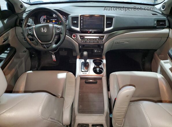 5FNYF6H59JB071981 2018 HONDA PILOT Blue Вид панелі приладів