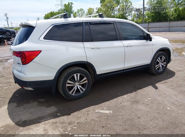 5FNYF6H62HB010765 2017 HONDA PILOT Белый Задняя правая четверть