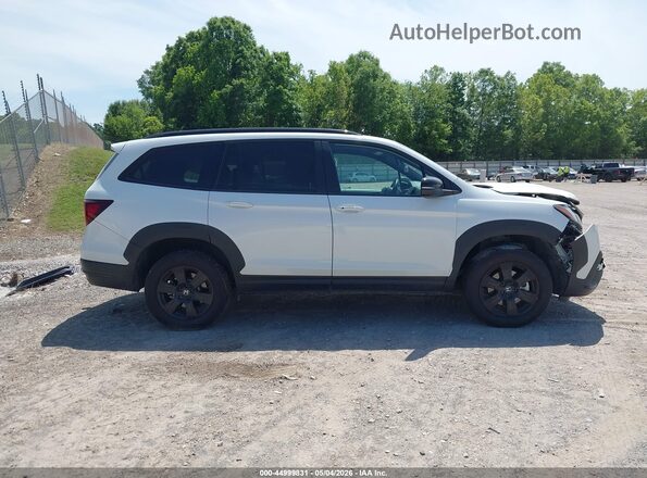5FNYF6H89NB062956 2022 HONDA PILOT Белый Вид задней части салона