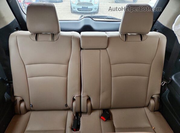 5FNYF6H97GB096549 2016 HONDA PILOT Burgundy Вид задніх сидінь