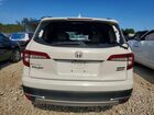 2019 Honda Pilot Touring White vin: 5FNYF6H97KB071093