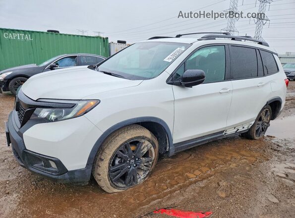 5FNYF8H21KB028061 2019 HONDA PASSPORT White Front left