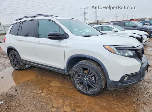 5FNYF8H21KB028061 2019 HONDA PASSPORT White Front right