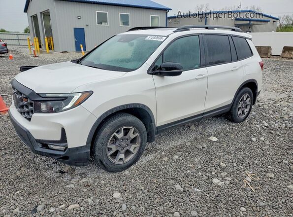5FNYF8H68NB008574 2022 HONDA PASSPORT Белый Передняя левая четверть