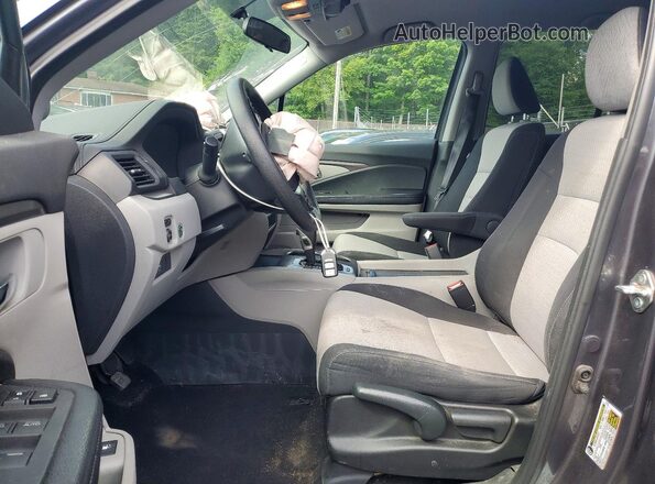 5FPYK2F27HB004245 2017 HONDA RIDGELINE Gray Front interior view