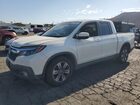 2017 Honda Ridgeline Rtl White vin: 5FPYK2F50HB008082