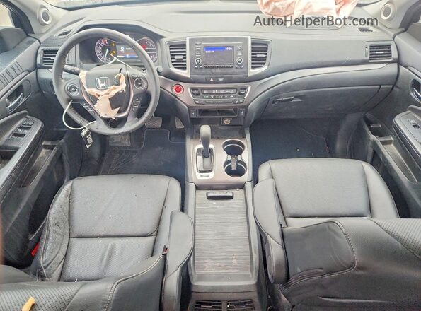 5FPYK2F57HB010847 2017 HONDA RIDGELINE White Widok deski rozdzielczej