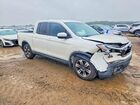 2017 Honda Ridgeline Rtl White vin: 5FPYK2F57HB010847