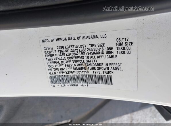 5FPYK2F64HB011219 2017 HONDA RIDGELINE White Widok komory silnika