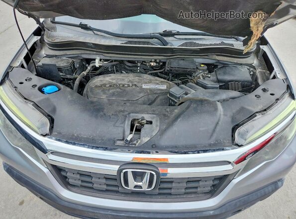 5FPYK2F64JB002946 2018 HONDA RIDGELINE Серебряный Вид задней части салона