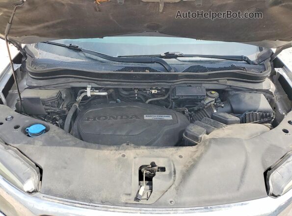 5FPYK2F69HB003178 2017 HONDA RIDGELINE Silver Vista interior trasera