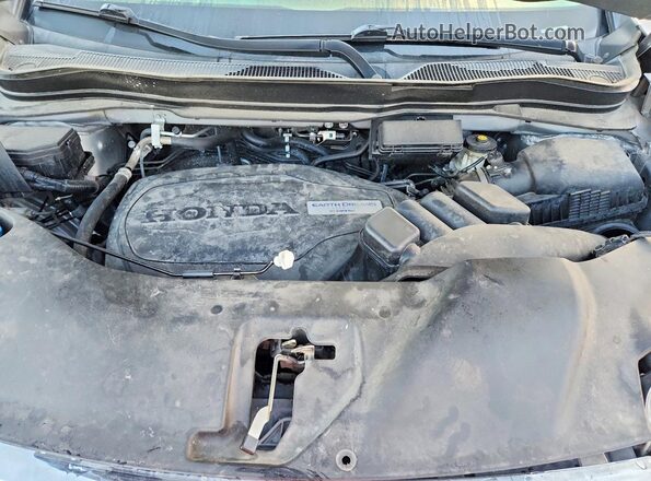 5FPYK3F50HB025955 2017 HONDA RIDGELINE Silver Vista interior trasera
