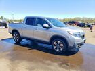 2019 Honda Ridgeline Rtl Silver vin: 5FPYK3F50KB043198