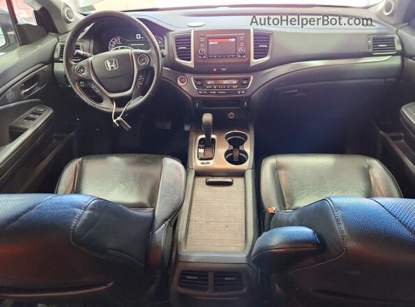 5FPYK3F55HB011159 2017 HONDA RIDGELINE Silver Dashboard view