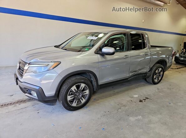 5FPYK3F55HB011159 2017 HONDA RIDGELINE Silver Front left