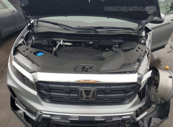 5FPYK3F55SB050924 2025 HONDA RIDGELINE Silver Vista interior trasera