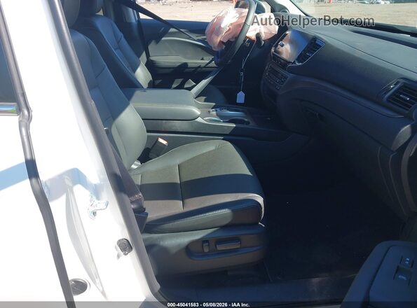 5FPYK3F57SB048334 2025 HONDA RIDGELINE Белый Вид салона спереди