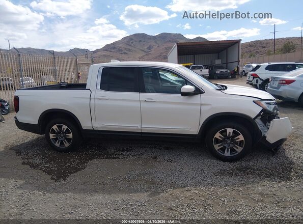 5FPYK3F59HB018177 2017 HONDA RIDGELINE Белый Вид задней части салона