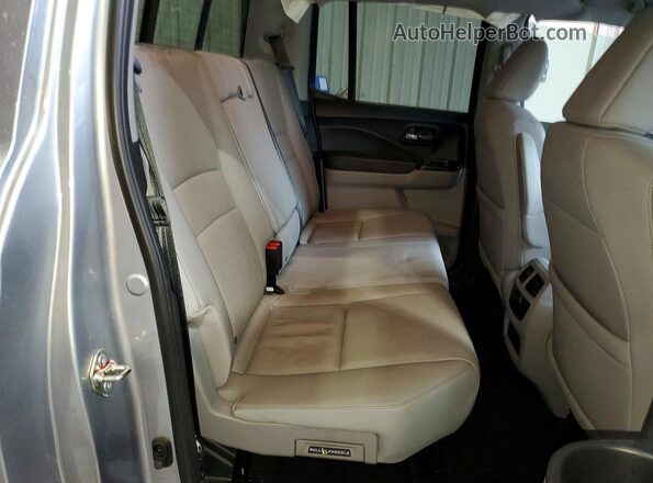 5FPYK3F64KB015011 2019 HONDA RIDGELINE Gray Rear seats view
