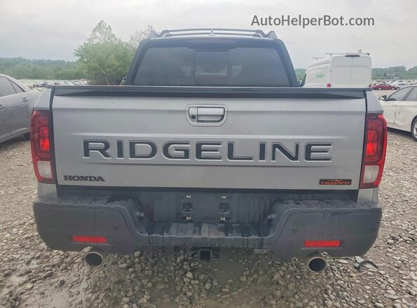 5FPYK3F65SB000582 2025 HONDA RIDGELINE Silver Widok z tyłu