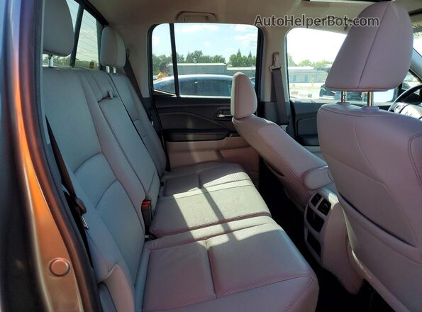 5FPYK3F72HB039714 2017 HONDA RIDGELINE Charcoal Rear seats view