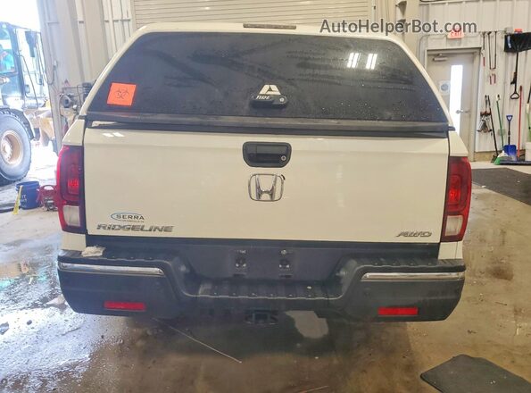 5FPYK3F74HB020985 2017 HONDA RIDGELINE Белый Вид сзади
