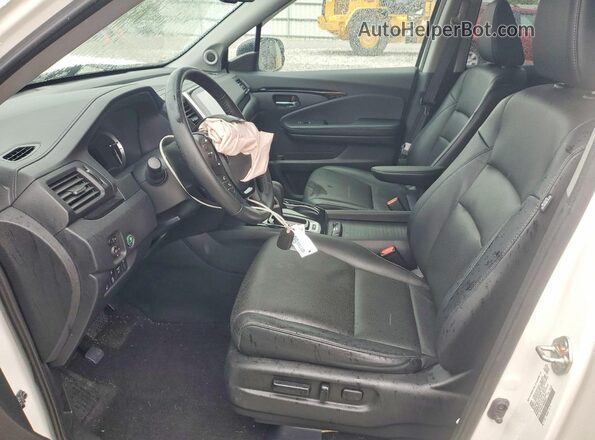 5FPYK3F75KB030612 2019 HONDA RIDGELINE Белый Вид салона спереди